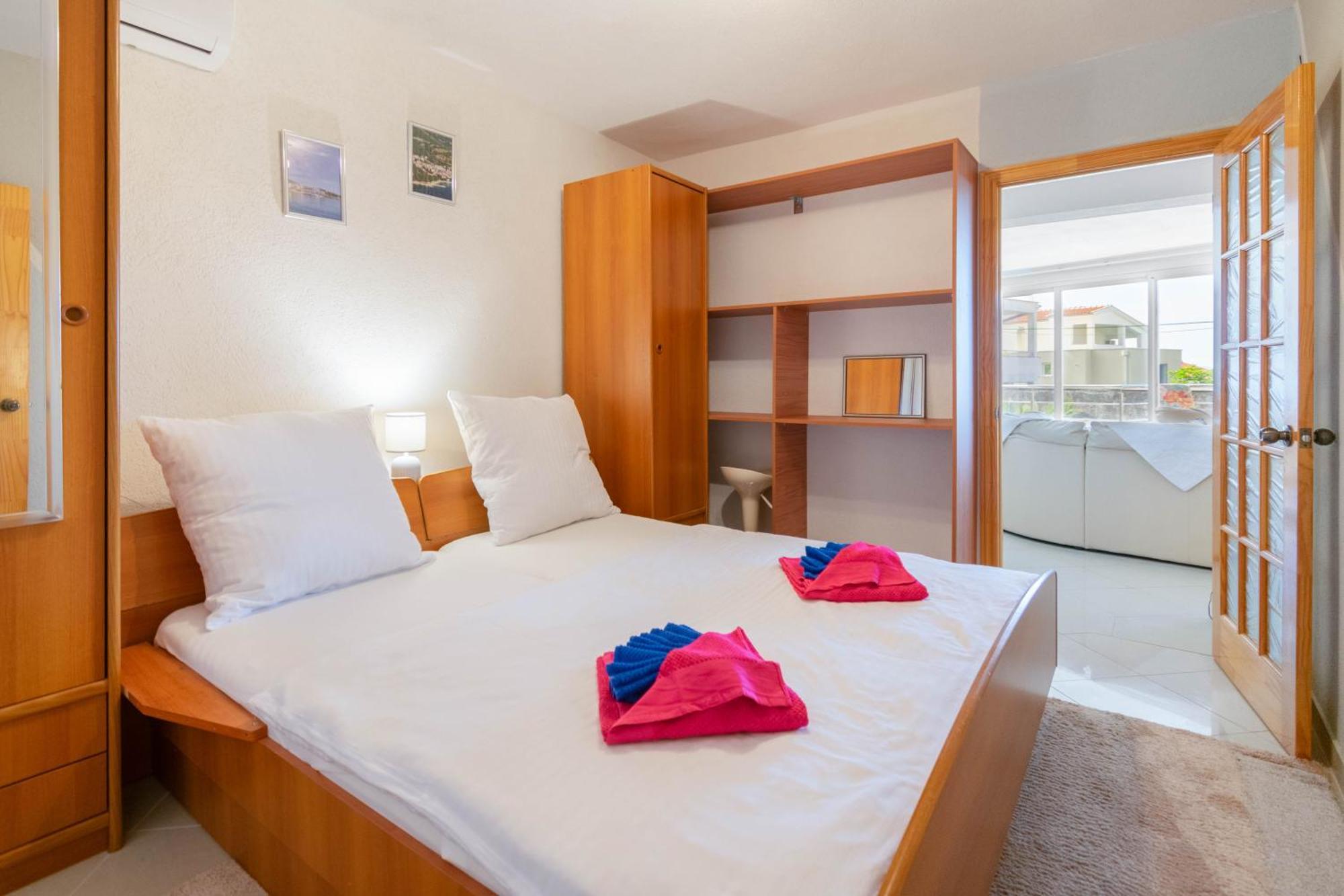 Apartment Kristina Dujmovic Baška Voda Habitación foto