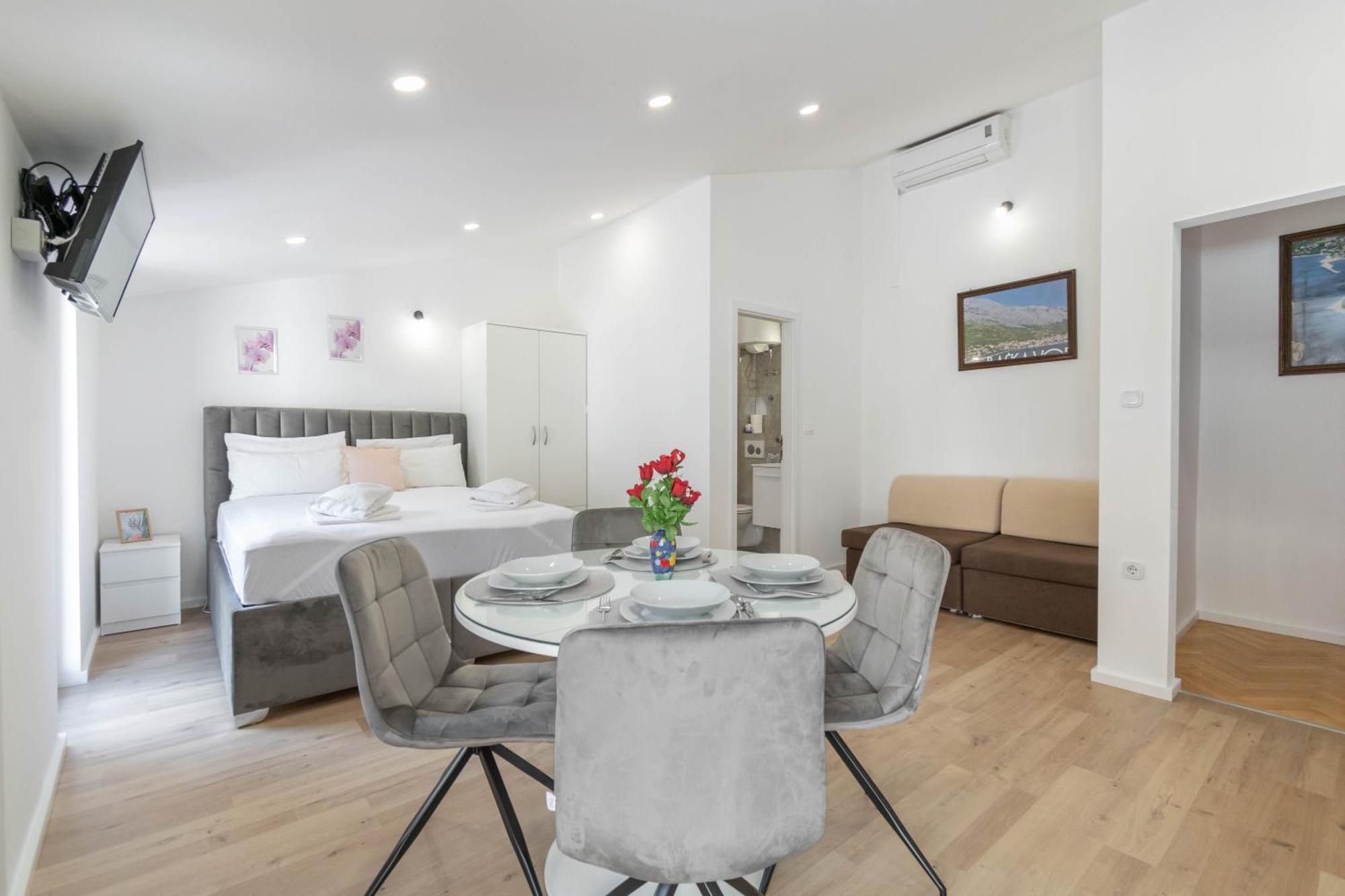 Apartment Kristina Dujmovic Baška Voda Habitación foto