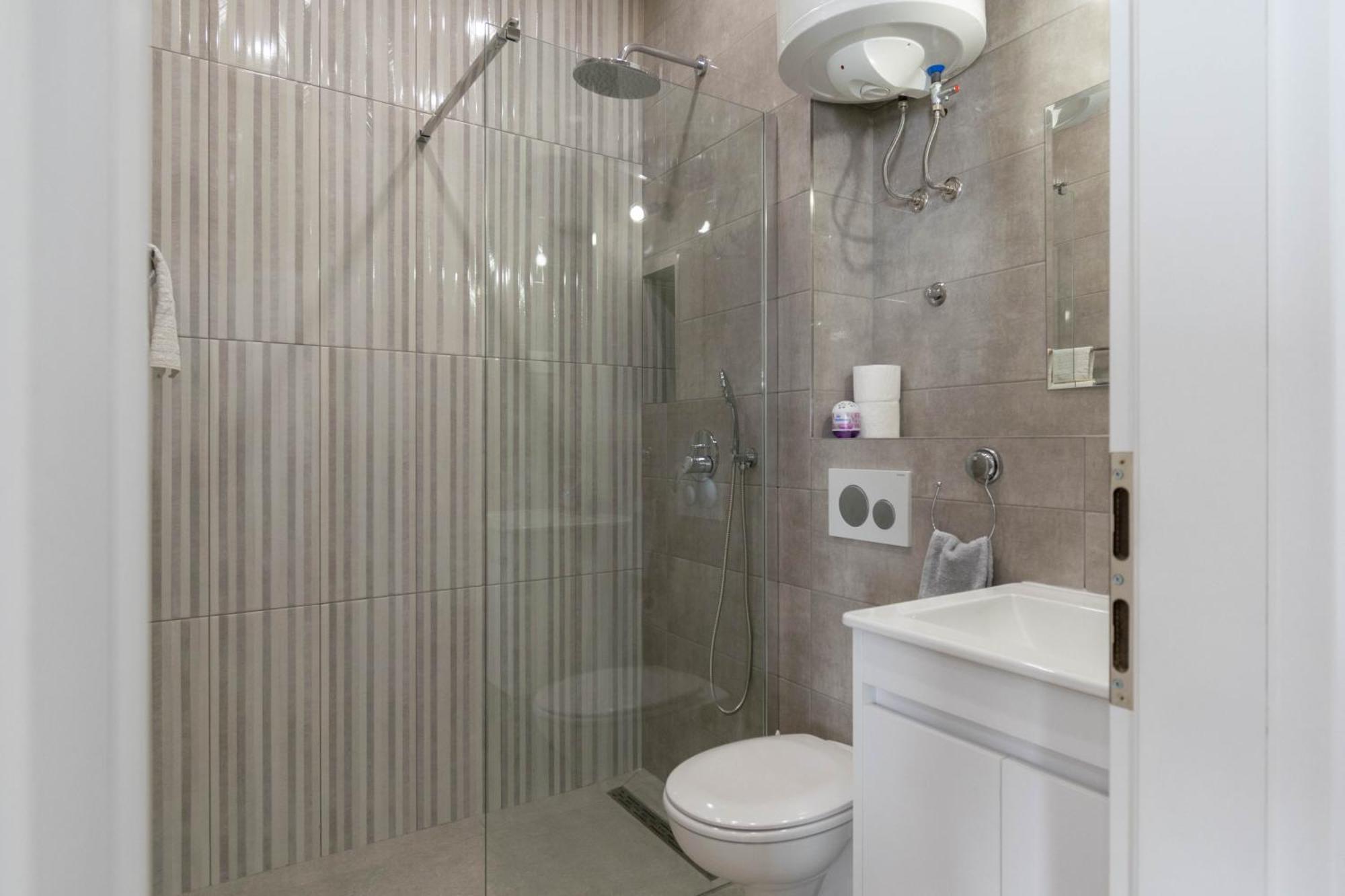 Apartment Kristina Dujmovic Baška Voda Habitación foto